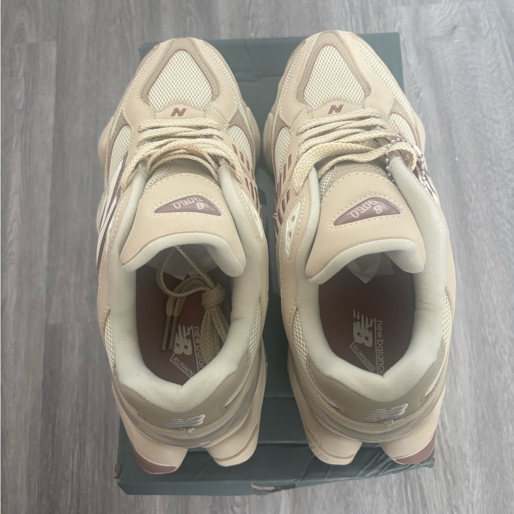 New Balance 9060 Bone Sparrow Women's 8.5 Men’s 7 Beige NEW IN BOX - Picture 12 of 14